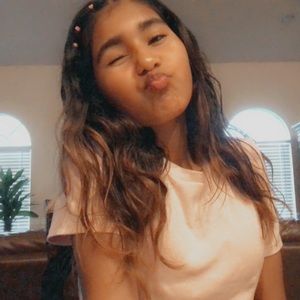 Meet your Posher, Angelina